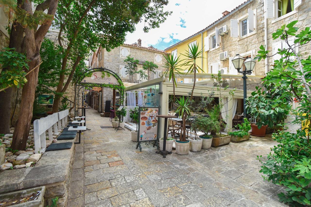 Apartment Palm Square 1 Old Town Apt Budva