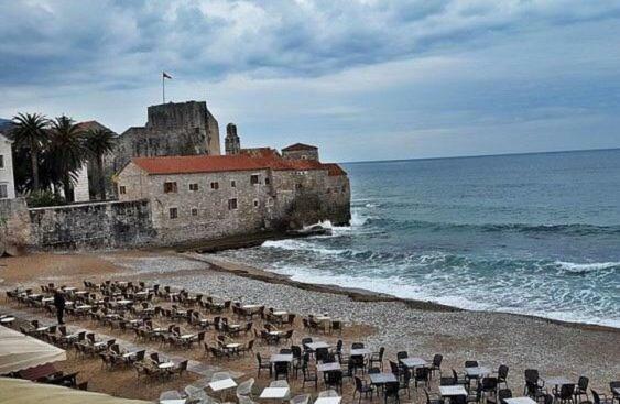 Palm Square 1 Old Town Apt Budva